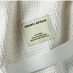 Crown Affair White Waffle Towel
